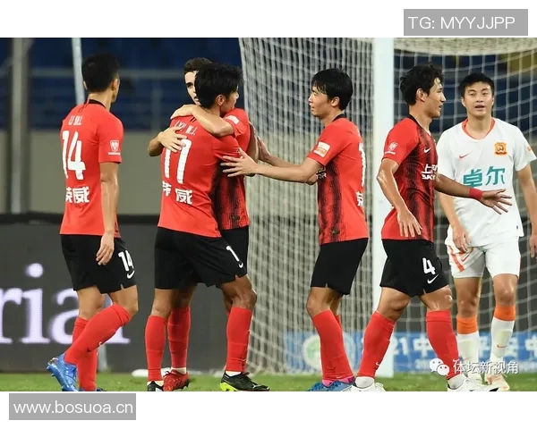 成都网球队以82分领跑挑战赛积分榜展现强劲实力与团队合作精神 成都网球队以82分领跑挑战赛积分榜展现强劲实力与团队合作精神