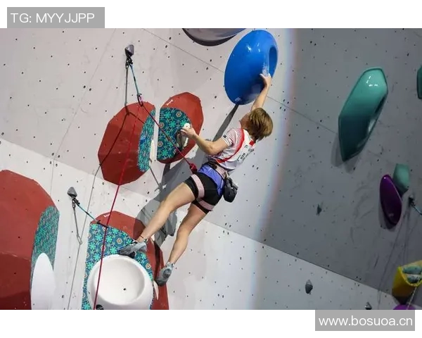 攀岩运动的灵活性探讨:北京攀岩队的训练与挑战分析 攀岩运动的灵活性探讨:北京攀岩队的训练与挑战分析